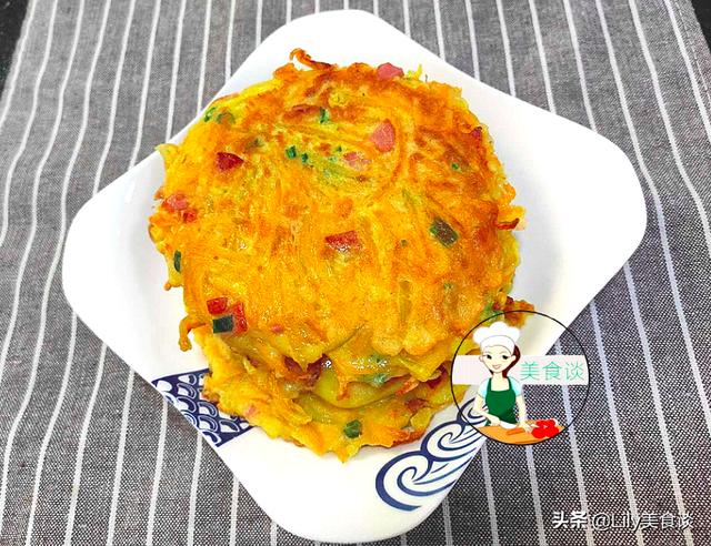 秋天到南瓜俏，此做法不蒸不炒，简单好吃又营养，肠胃也舒坦了