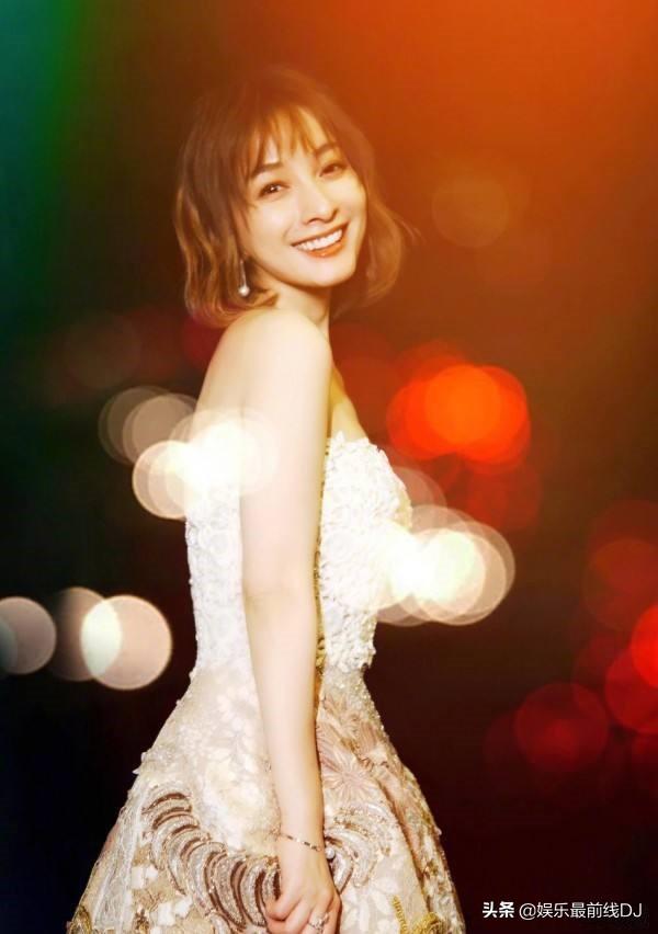 自信|吴昕越来越自信了！从背景板到如今的惊艳 时光果然不会辜负努力的人