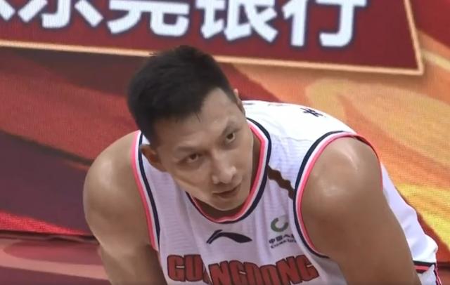 �׽����Բ��е��з���������������Ϊģ�º��¾����ɹ������Լ�