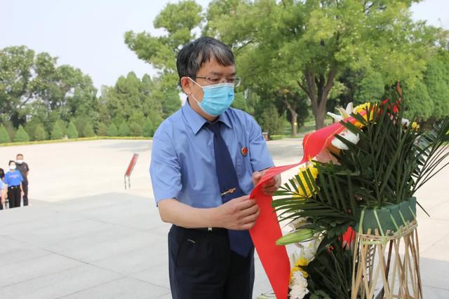 “永葆軍人本色 詮釋對黨忠誠” —忻州市檢察院赴太原解放紀念館開展主題活動