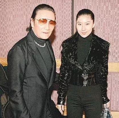 浪子谢贤：风流情史数不尽，谢霆锋比起他太老实