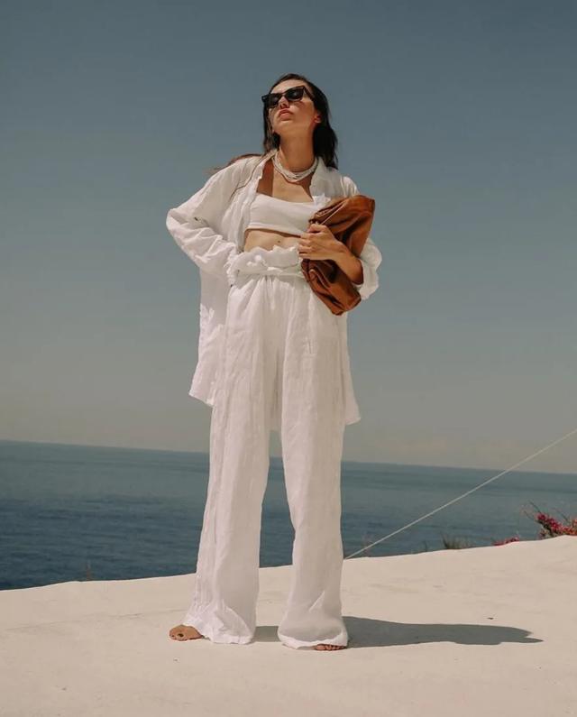 有一种不费力的时髦，叫“同色系”