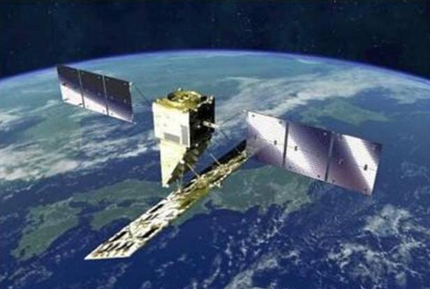 被人类抛弃的卫星，50年后却主动发送信号，是巧合还是有人控制？