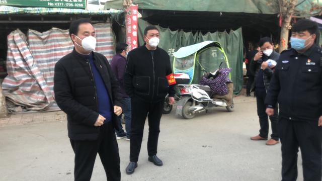 桐柏县毛集镇有序开放市场满足基本需求