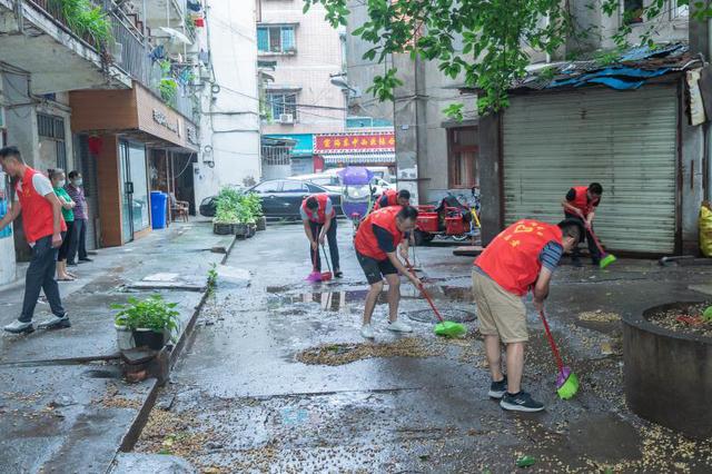 【绵阳】市委统战部开展全国文明城市建设系列志愿服务活动