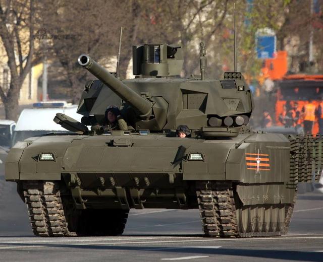 俄军T14坦克秘密进入叙利亚在测试？是在为明年