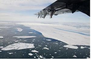 加拿大最后一个完整北极冰架坍塌，全球变暖再发信号