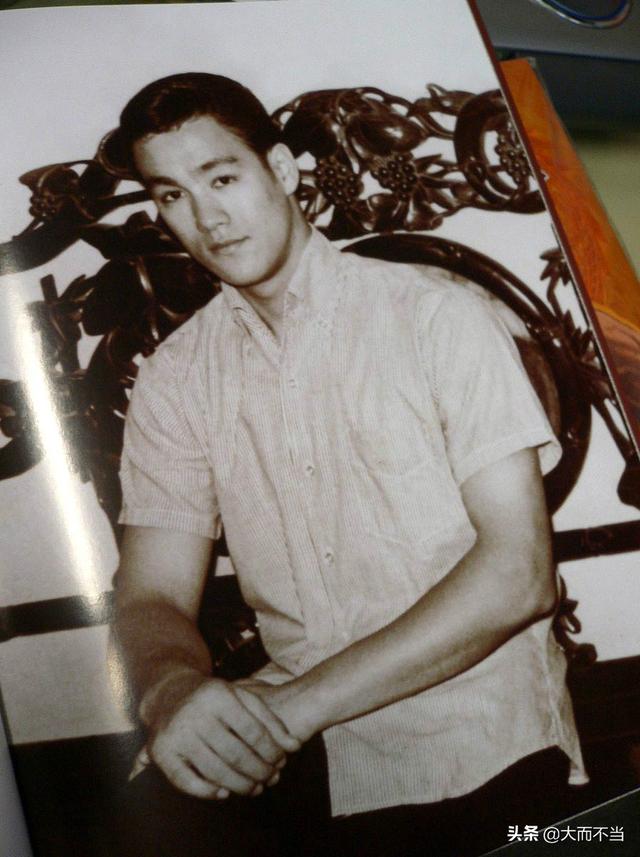 成龙当年有多霸气？怒拒5万美金商演：给你15万，我不去