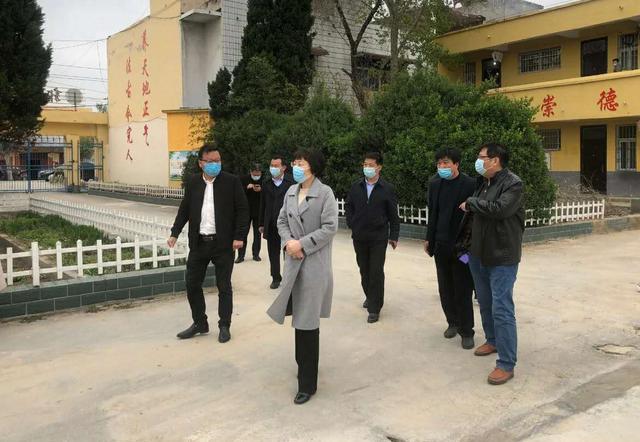 镇平县副县长马静深入郭庄回族乡调研指导四集中兜底保障工作