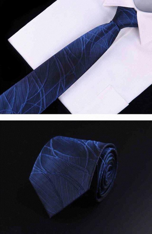 领带是西装搭配中的重要配件，该如何选择自己的第一条领带呢？