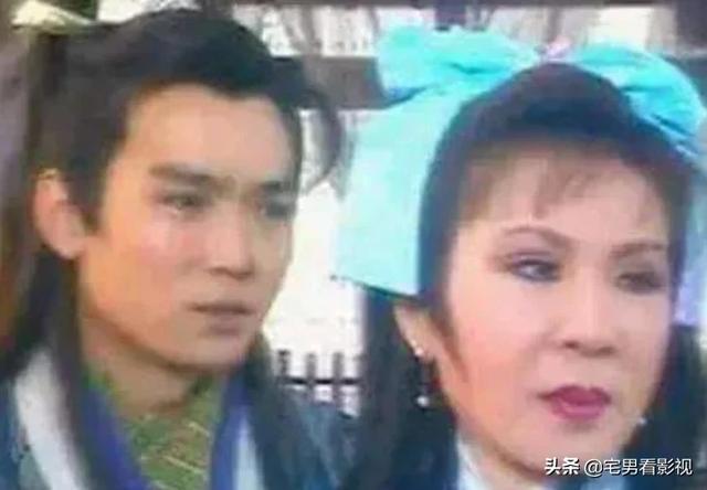 那些长相“奇丑”的明星，年轻时都是高颜值，