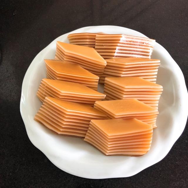 【椰汁千层糕】的做法+配方，Q弹颜值高的千层糕，新手也能做好