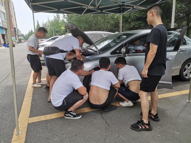 一臉問號來，信心滿滿離開！來這學二手車檢測技術(shù)值了