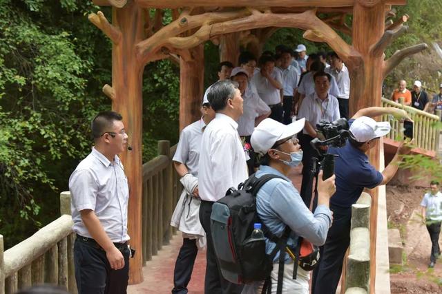 央视书画频道重磅报道2020年“交响丝路 · 问道崆峒”平凉崆峒文化旅游节系列活动