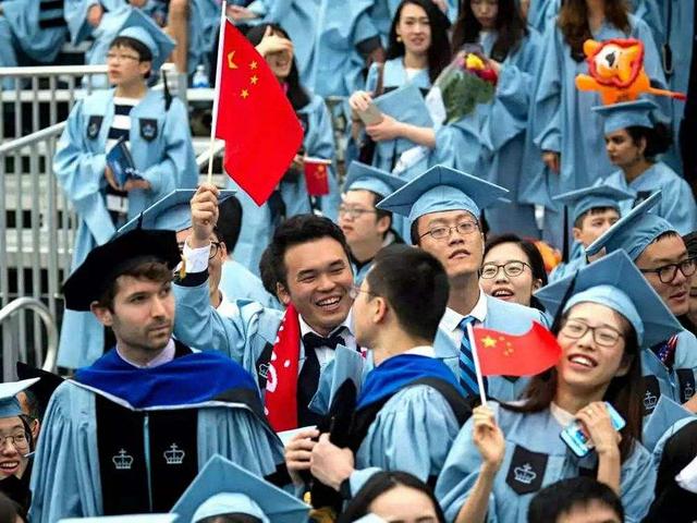 美国新法案令人心寒，华人大学生不得超过5%，华裔议员投票赞同