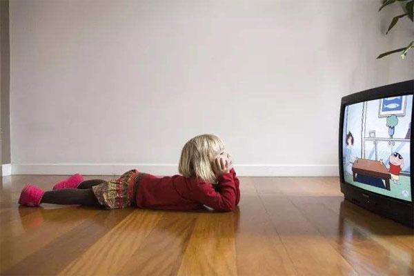 要不要阻止孩子看电视？这是我听过最好的答案