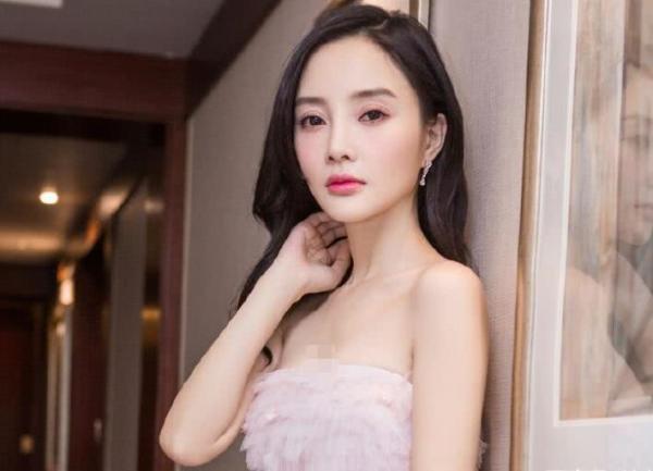 李小璐搅黄整个直播圈，相关部门下令，所有劣迹艺人禁止直播