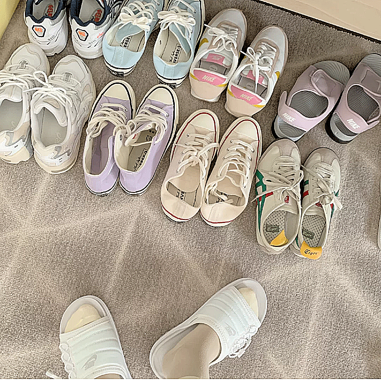 一周穿搭指南，简约清新，直戳少女心