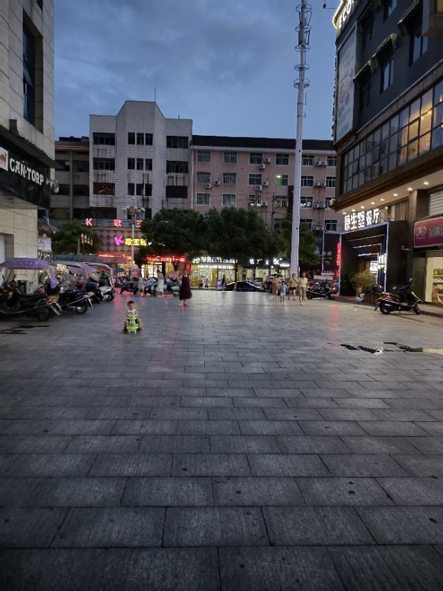 荣耀play4的拍照不错