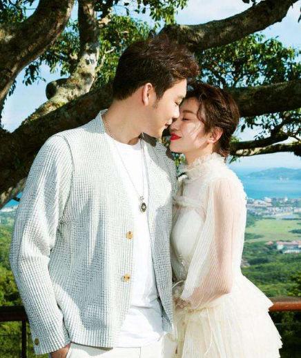 37岁的马丽升级为母亲，孕照被沈腾调侃，马丽晒