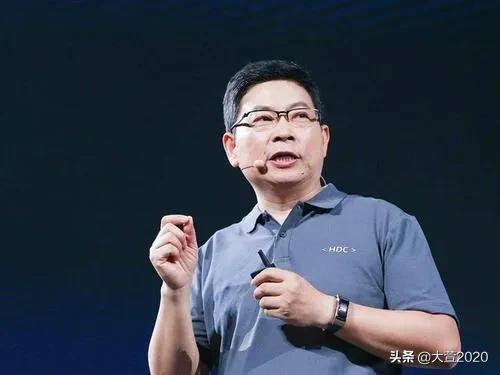 华为mate40迎来最新消息，数亿花粉感叹：幸福来得太突然！
