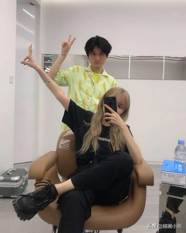 半月后，周扬青小号再爆分手心路历程，说白了还是有钱