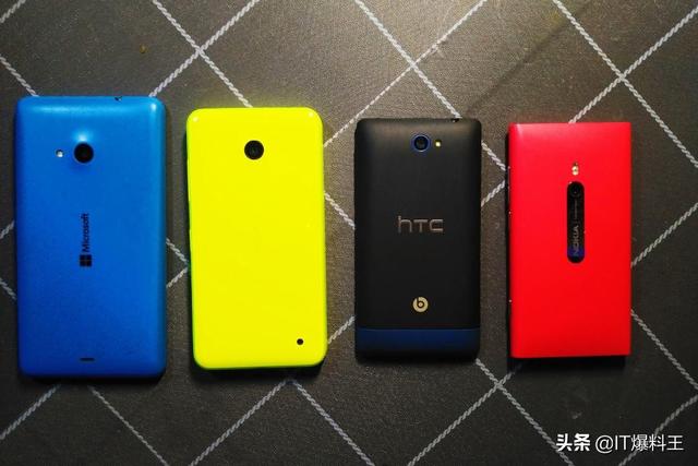 信仰开箱之WP系统全体验: 诺基亚Lumia 800、HTC8S 开箱体验