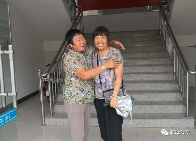 60年前，她被送人，如今再回菏澤尋親
