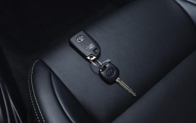 月薪4000可入手的丰田车，油耗3毛一公里，品质一流，配8速CVT