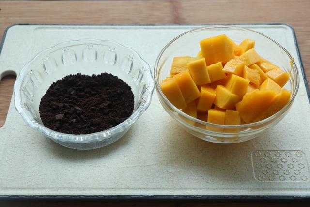 立秋后，我家最爱的甜点，蒸一蒸就搞定，孩子家人都爱吃，馋哭了