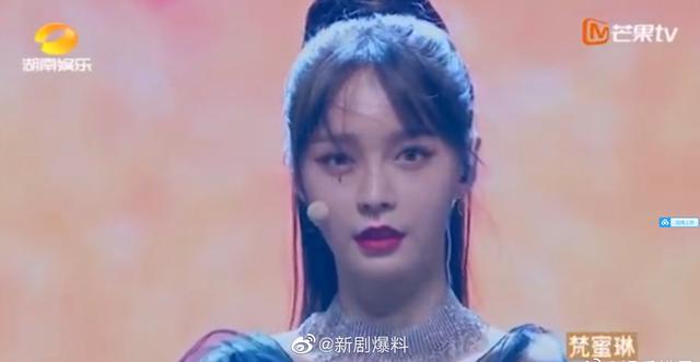 #沈梦辰舞台剪影是杜海涛#太甜了吧！为辰辰子疯狂打call