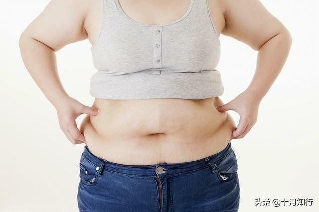 減掉大肚腩的方法不是練腹肌，這組動作，幫你瘦全身並消滅大肚子