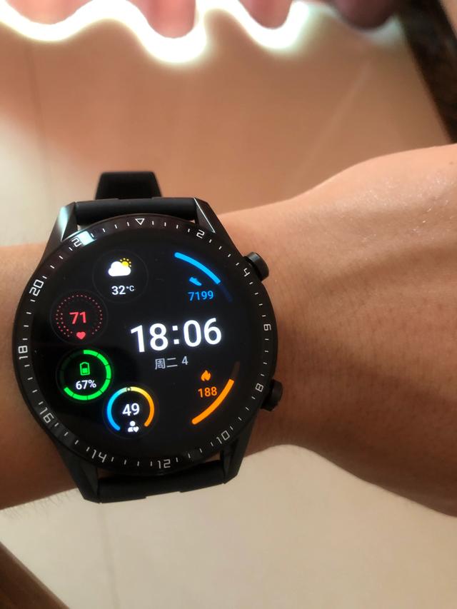 华为watch GT2有什么亮点？和其他智能手表比有什么优缺点？