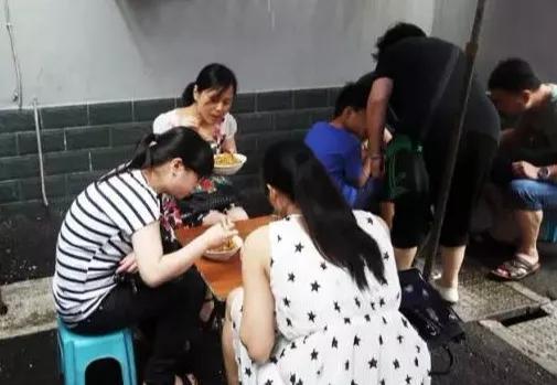 最全成都美食公交線路，來成都旅游人手一份