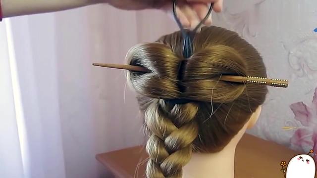 怎么用一根筷子盘头发(怎么用铅笔盘头发视频)