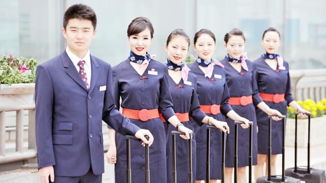 北京报考空姐(北京空姐月薪多少)