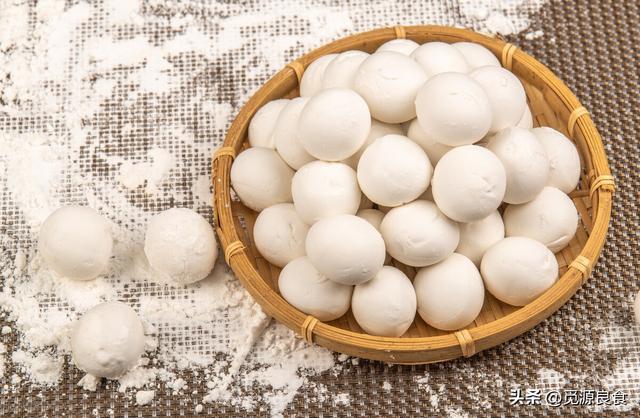 To cook glutinous rice balls, 