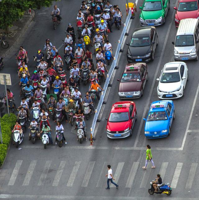 How much electricity does it take to charge a 96V electric car? How ...