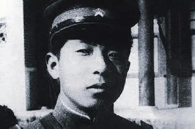 Zhang Xueliang, hero of the ages - iNEWS