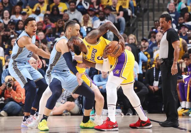 Another hope, Lakers Grizzlies G5 battle report - iNEWS