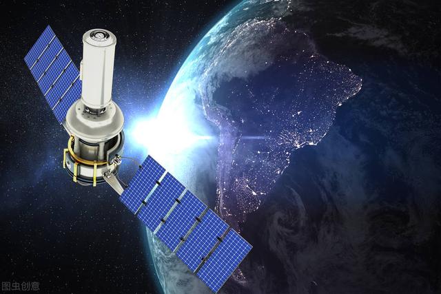 What if a satellite breaks in space? - iNEWS