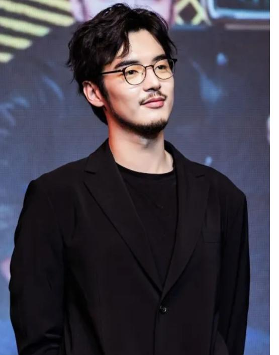 Small Gossip Of Stars Such As Jin Shijia Tan Jianci And Bai Yu INEWS 