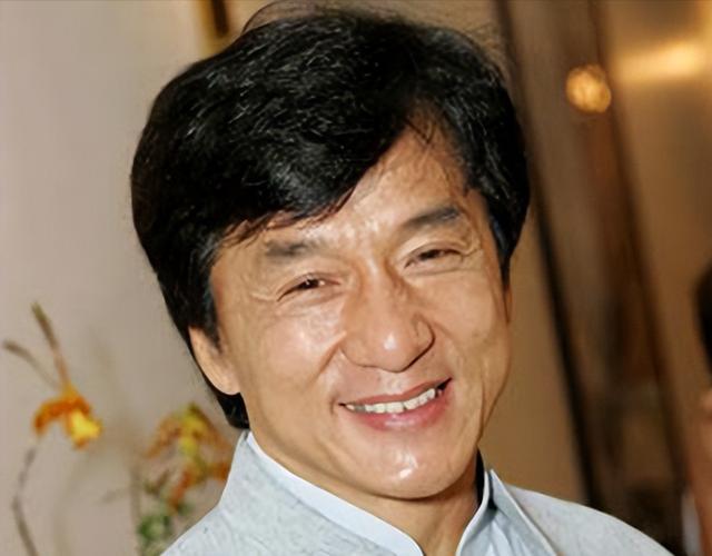 Jackie Chan, 68, speaks out: The men watching the Tangshan incident are ...