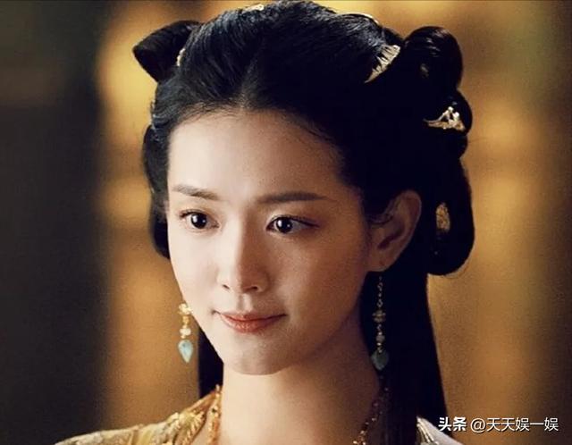 Beauty supporting role in 