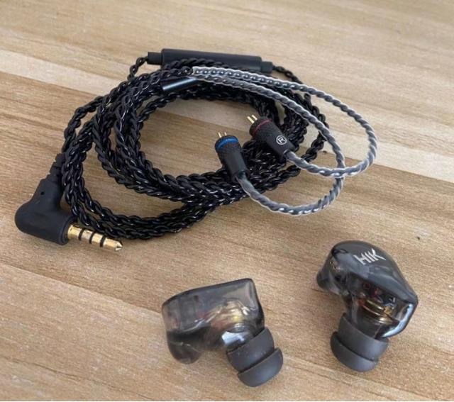 Highquality wired headphones are ranked, Tesla's dynamic sound effect