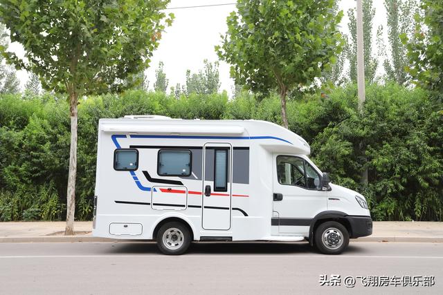 Small Forehead Rv Choose it for your retirement travel!Iveco T-type small forehead RV ...