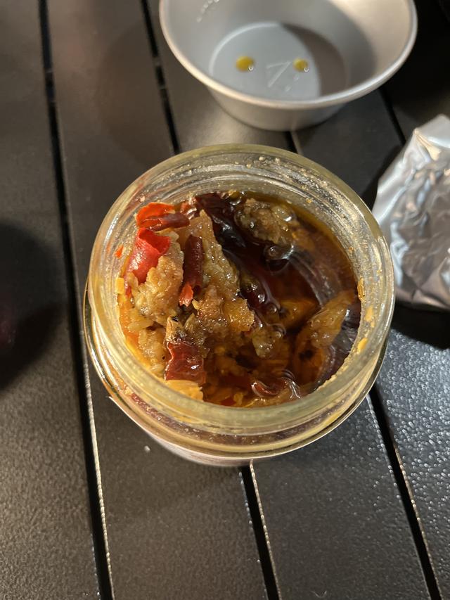 Give you a can of lees fish iNEWS