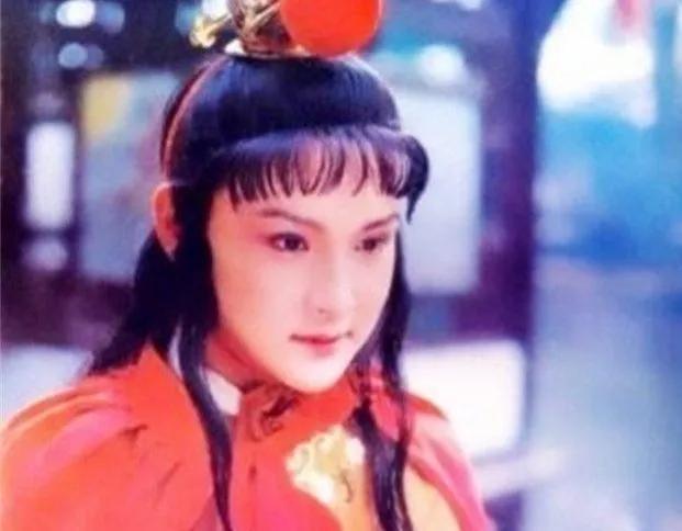 In Dream Of Red Mansions What Does sticking Biscuits Mean Have Qin 