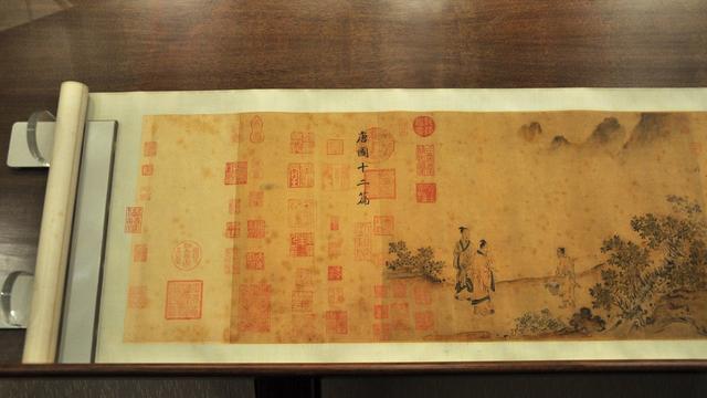 南京博物馆的镇馆之宝它的特点是什么