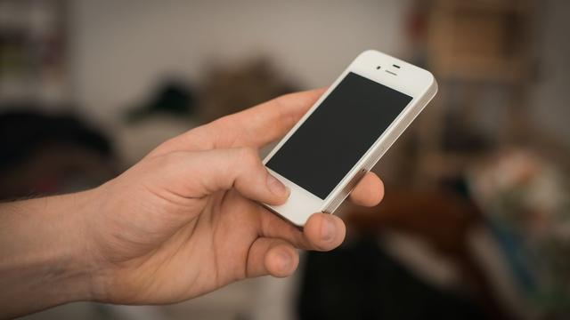 为什么智能手机不能放视频了是不是我删了什么软件